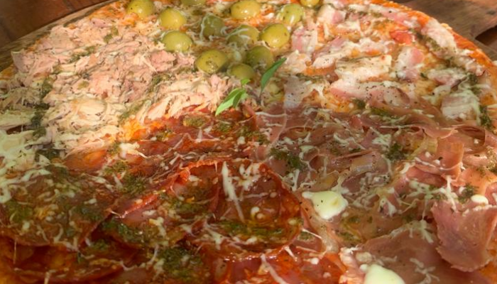 La Habana - $24.50|2 Pizzas Green +2 liquidos | Domicilio para 2 personas